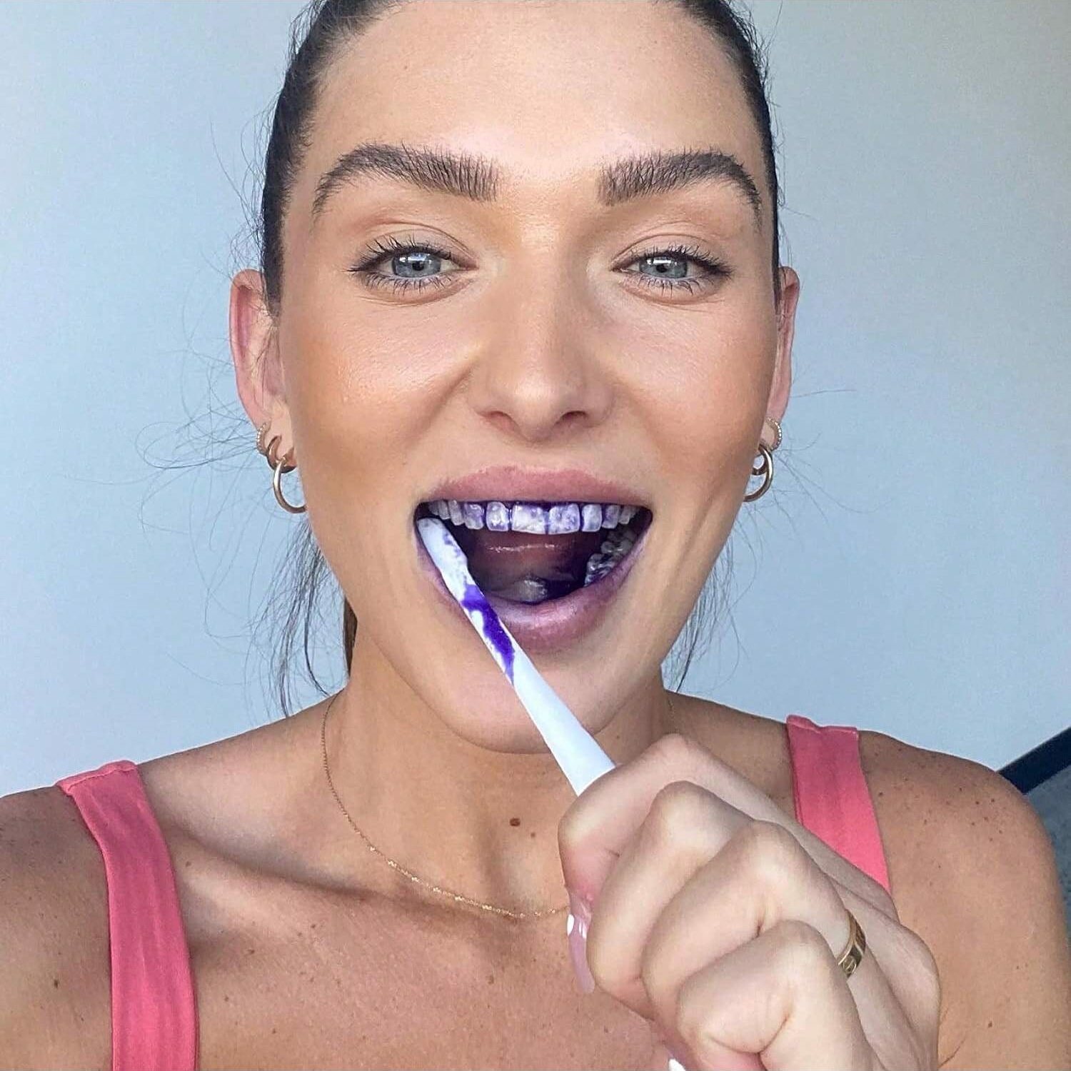 효과적인 보라색 교정기 세럼 화이트닝 치약 호흡 청량감 - Teeth Whitening Xylitol 리뷰 및 가격